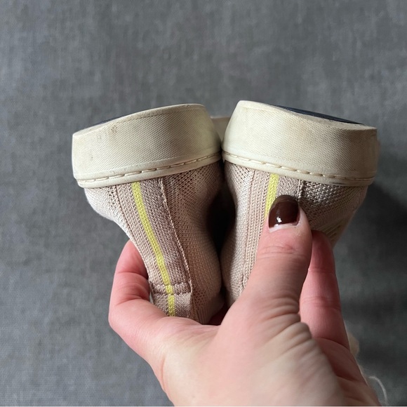 Rothys The Chelsea Beige Sand Camo Fabric High Top Sneaker Boots 7.5 - Picture 8 of 8